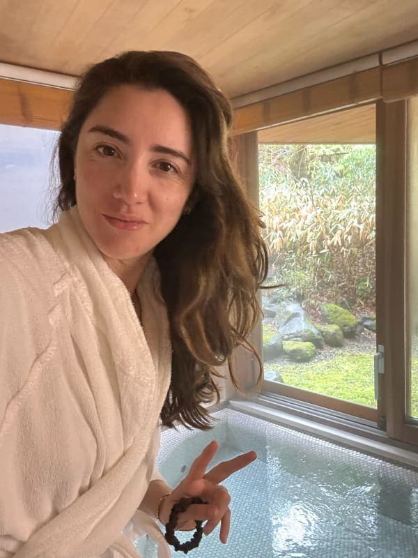 Relaxed Evening — Onsen, Bird Terrace & Tea