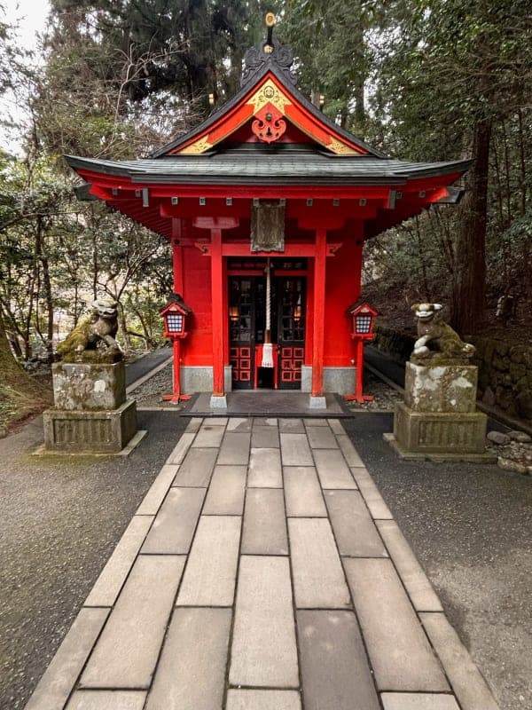Hakone Shrine & Heiwa-no-Torii